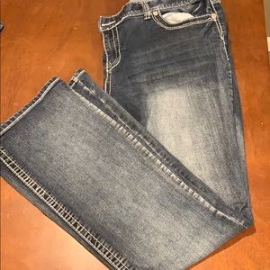 Maurices jeans